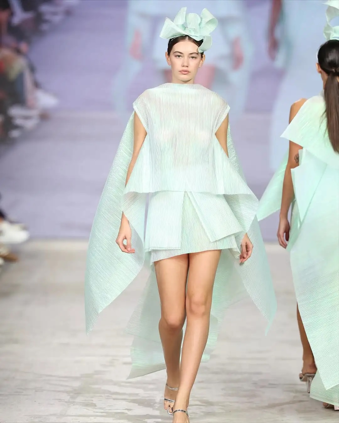 1762500210212550.jpeg 640-13.jpeg