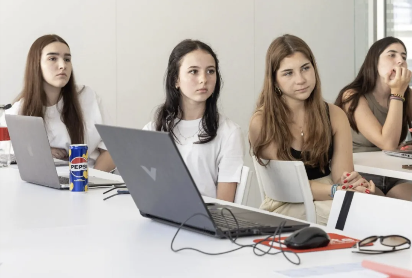 截屏2026-04-03 22.48.09.png